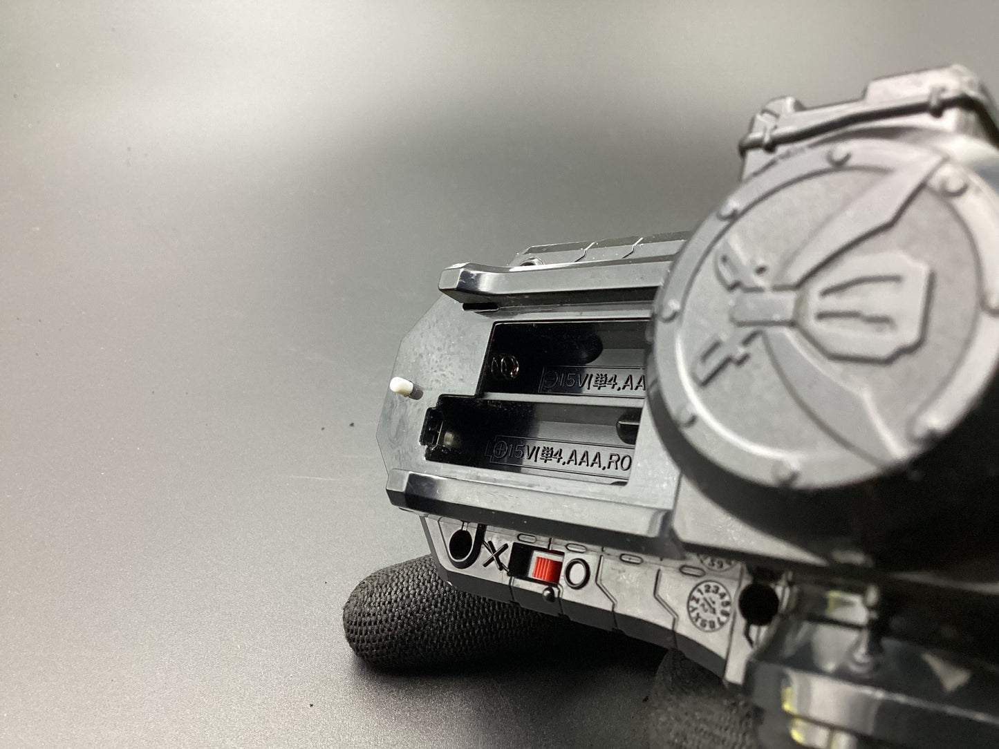 SKU DX01 , Random 1 Key , Average condition | Gokaiger DX Silver ver. 36 sounds , Random 3 Keys | Authentics