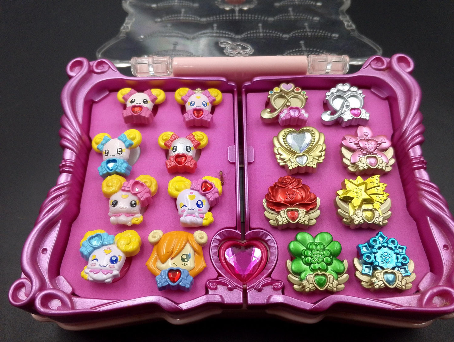 SKU PD 01 | Smile Pretty Cure , Glitter force Smile Set Chest Charm Decor | Second-hand