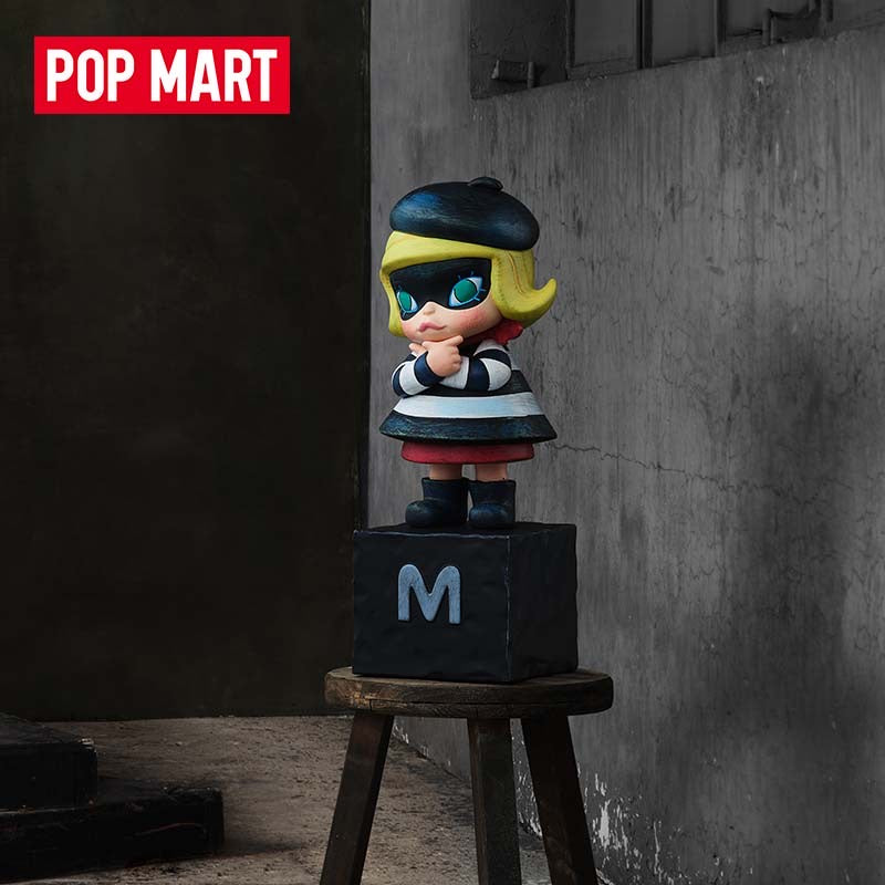 POPMART Molly ANNIVERSARY STATUES CLASSICAL RETRO (Genuine)