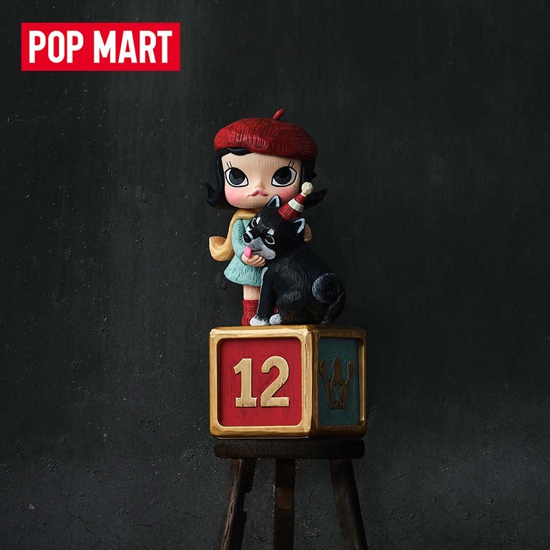 POPMART Molly ANNIVERSARY STATUES CLASSICAL RETRO (Genuine)