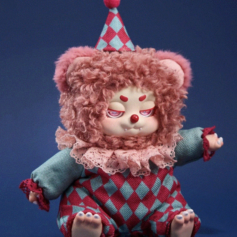 Cino's Dreamland Circus plush doll (Genuine)