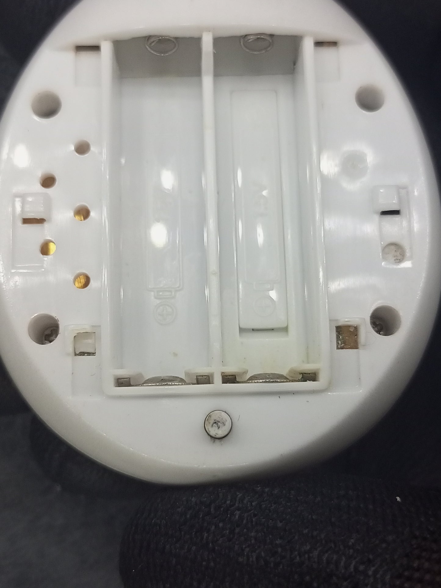 Tamagotchi ID Lovely melody Japan ver. | Used Display yellowish , Dirty shell,Break | Sku VTVP 01180
