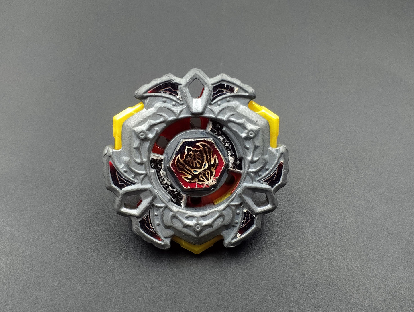 SKU BB03 F77 | Beyblade metal fight Takara , Silver Variares