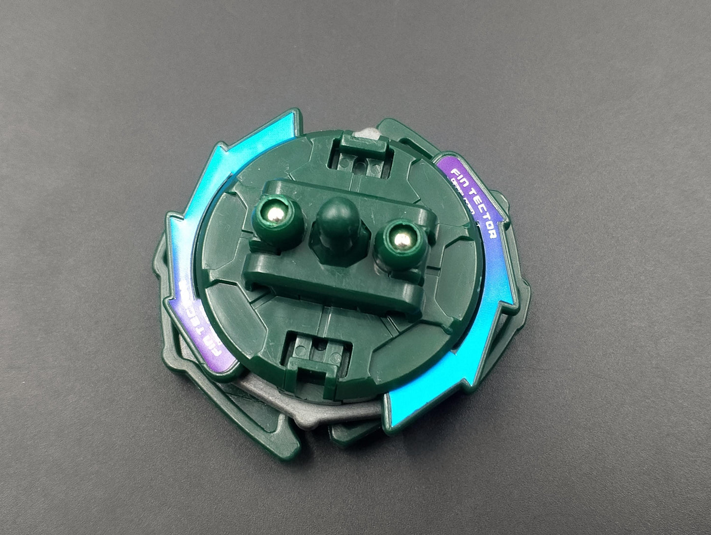 SKU BB02 F185 | Beyblade Takara , Green Draciel V2