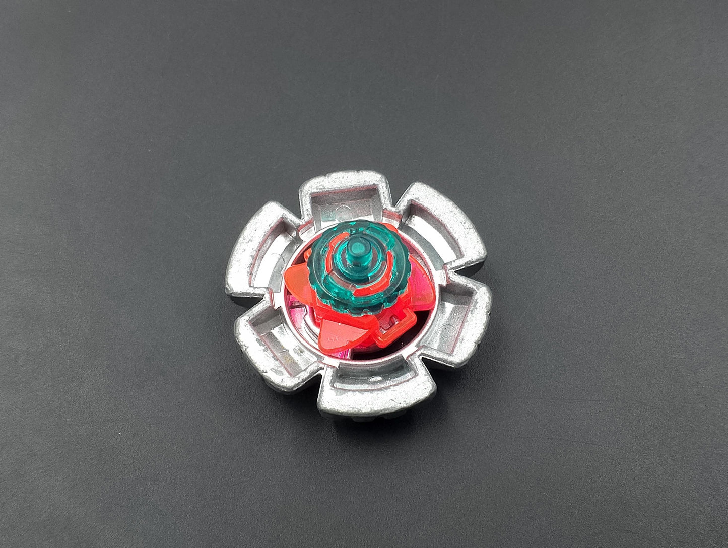 SKU BBM F38 | Beyblade metal fight Takara , Starter Leone silver