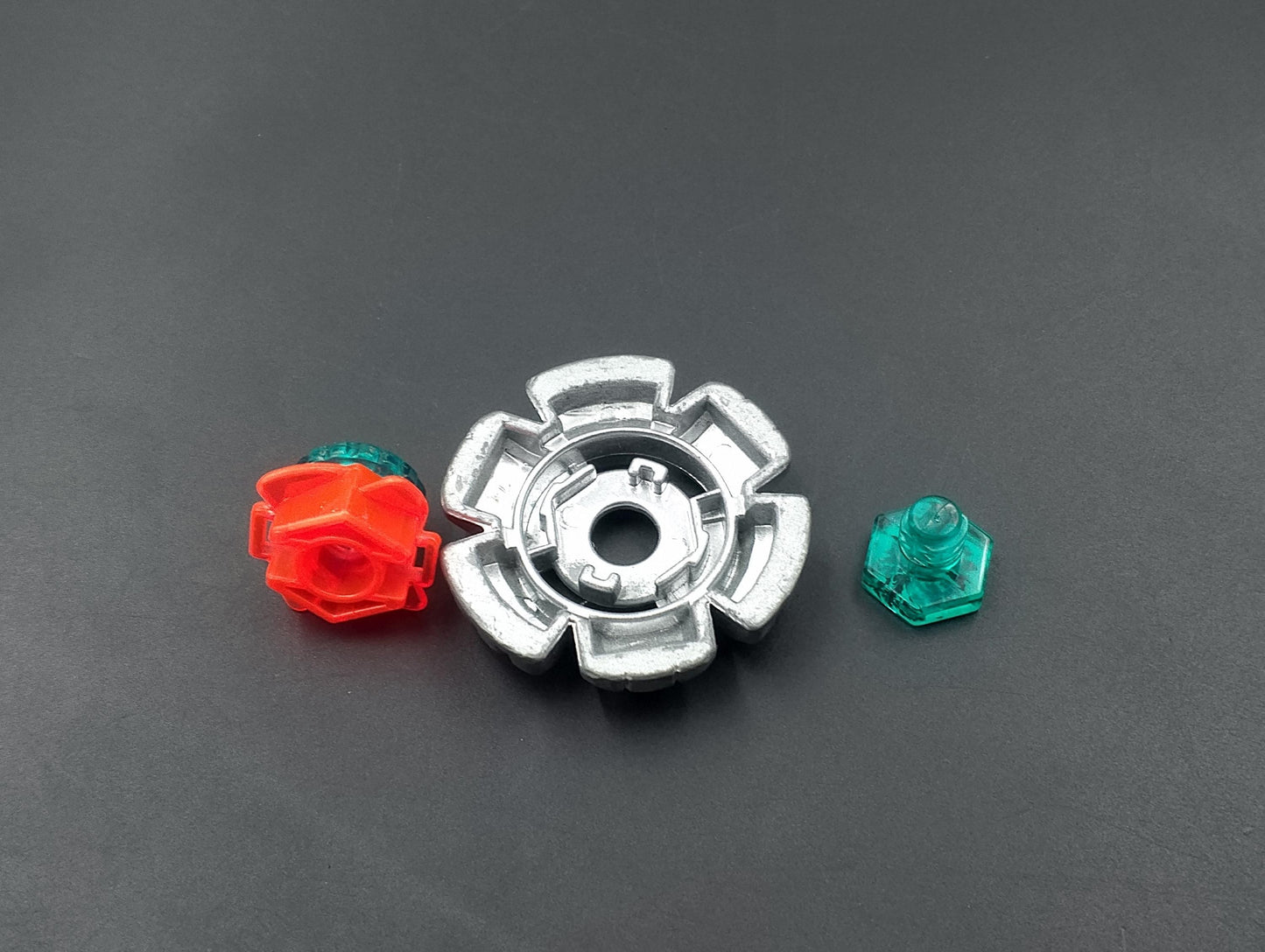 SKU BBM F38 | Beyblade metal fight Takara , Starter Leone silver