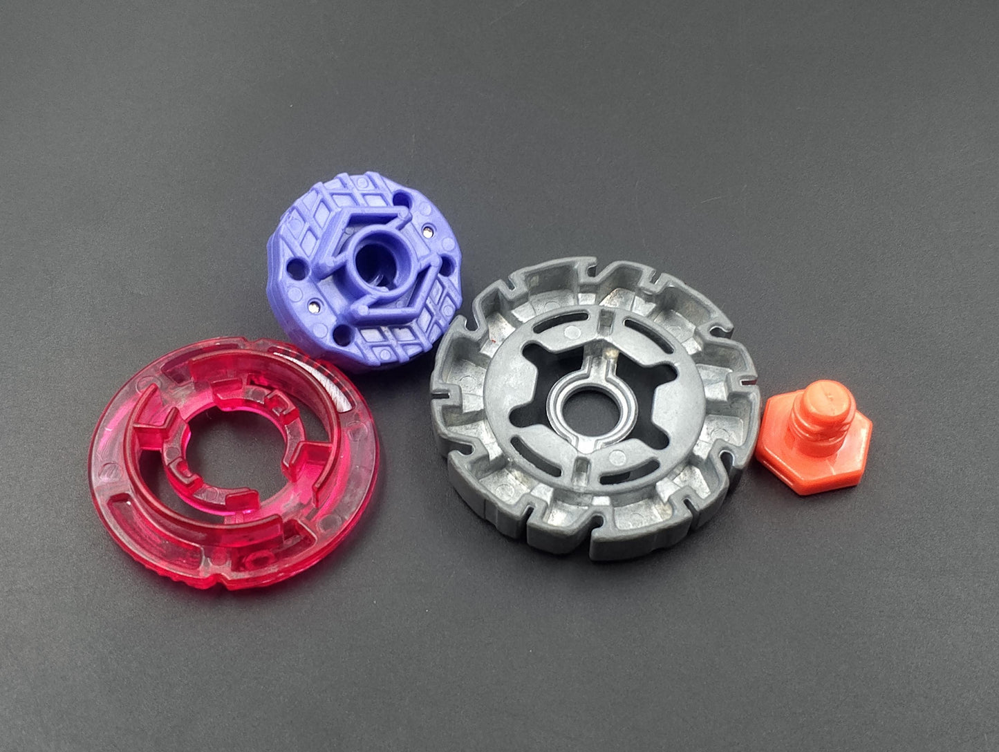 SKU BBM F41 | Beyblade metal fight Takara , Dark Cancer Red