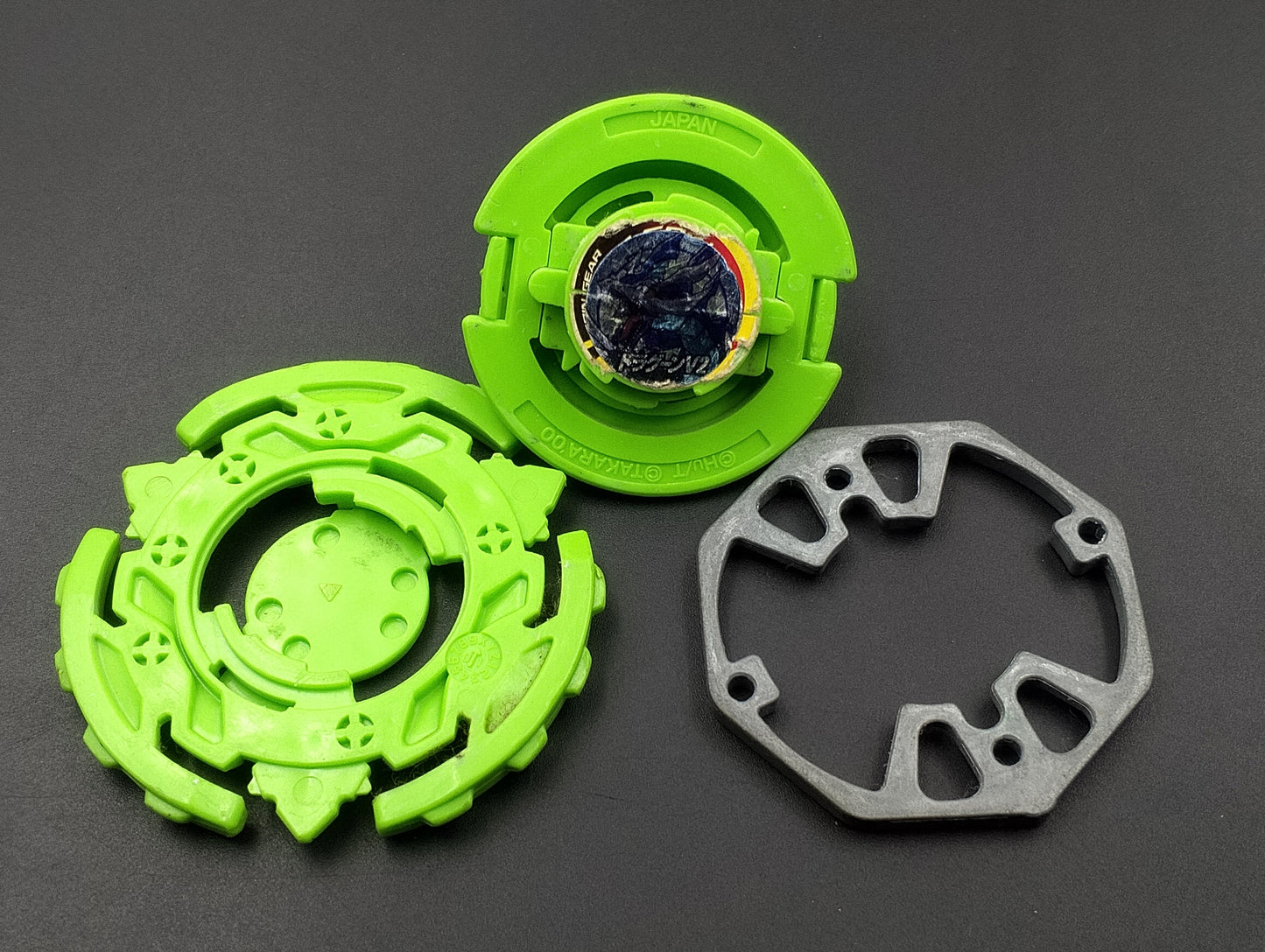 SKU BB2 F74 | Beyblade Takara , Green Master Draciel