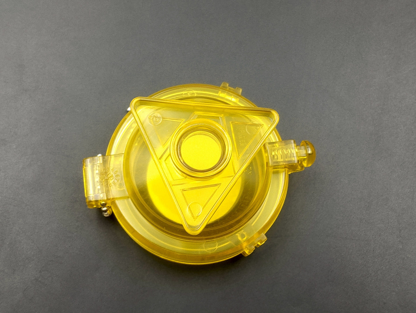 SKU BB2 F96 |Beyblade Takara , case Yellow Driger F