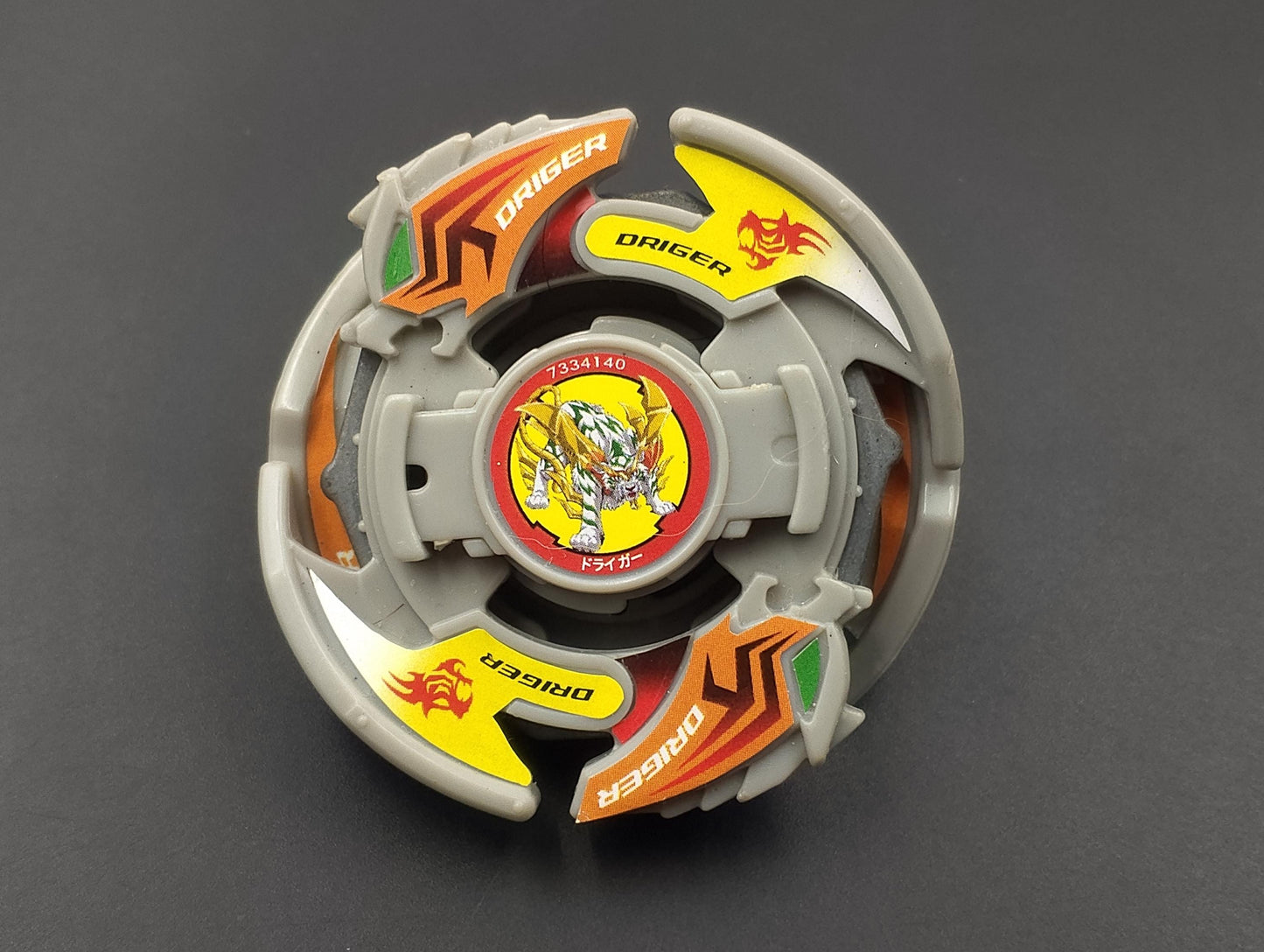 SKU BB02 F162 | Beyblade Takara , Gray Driger