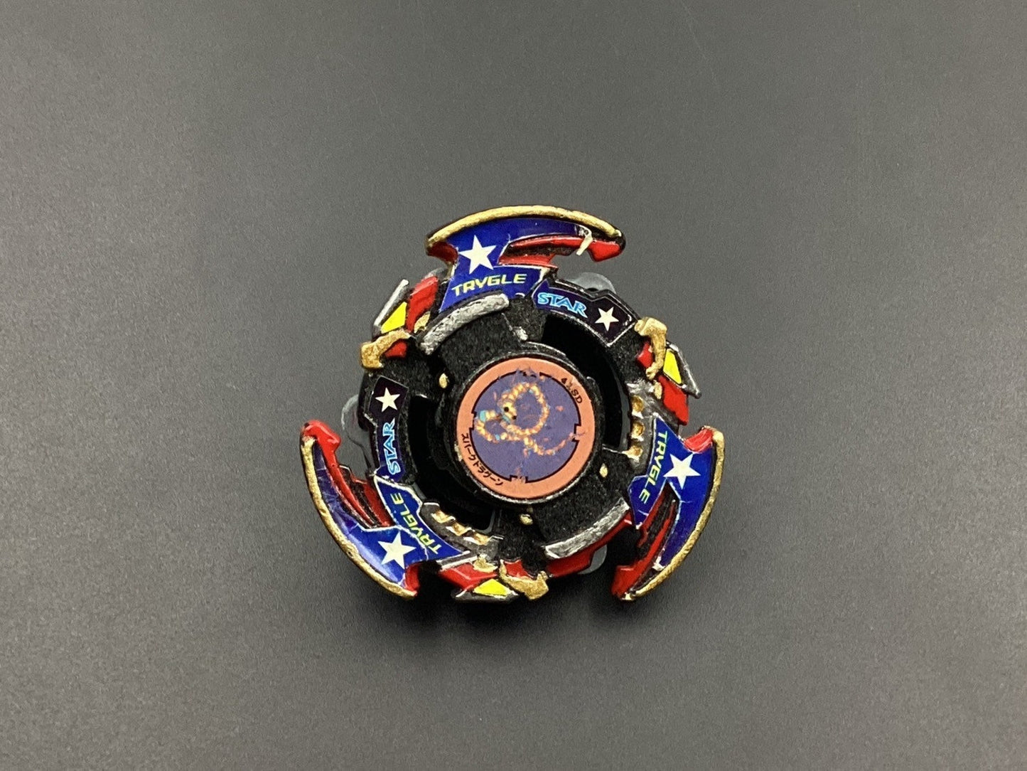 SKU BBF4 Beyblade Takara , trygle star black