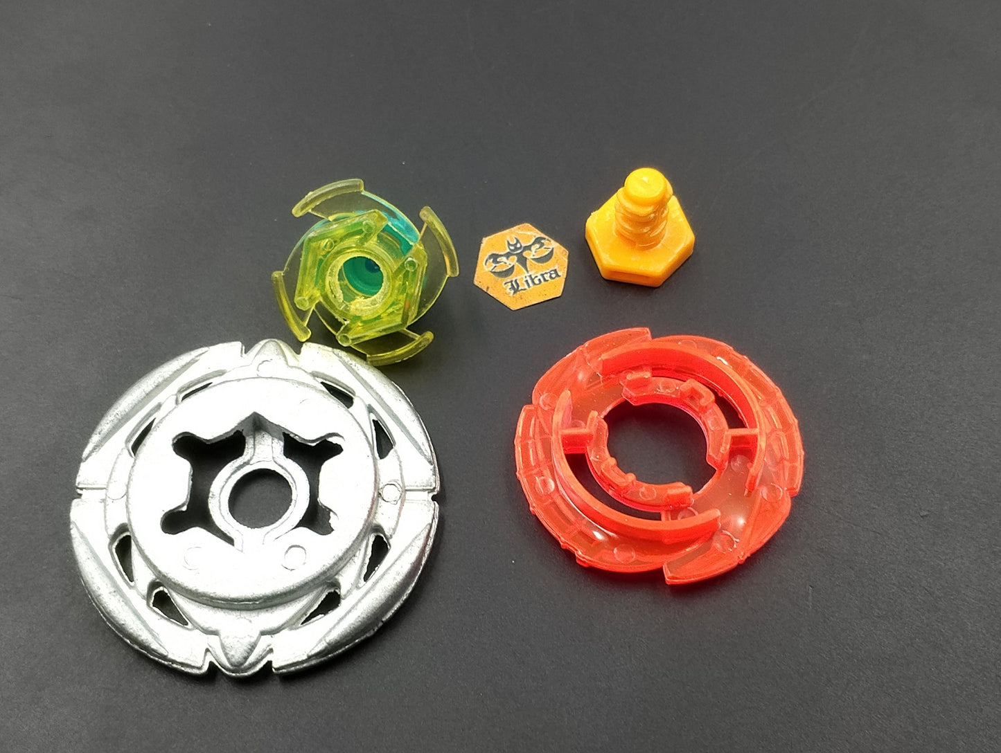 SKU BB03 F43 | Beyblade metal fight Takara , Libra Orange