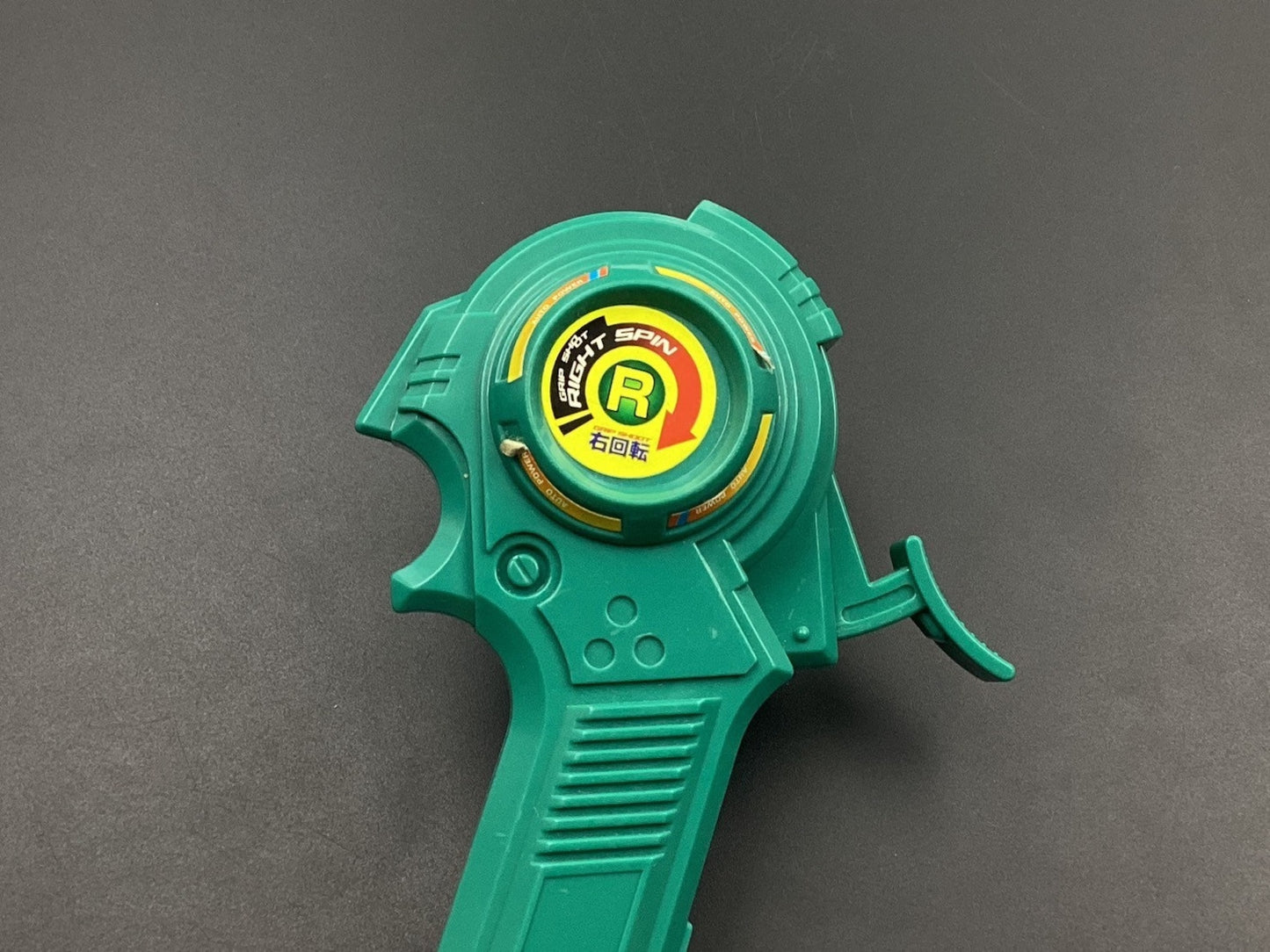 SKU BBF22 green Customize Grip Takara right spin R Beyblade launcher