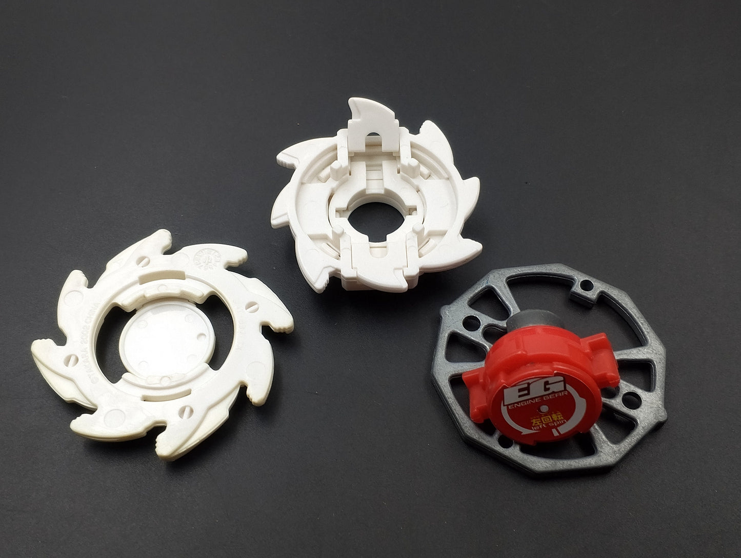 SKU BB2 F89 | Beyblade Takara , White Dragoon G