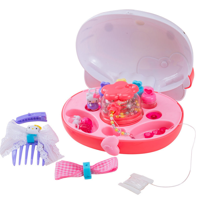 ￼Hello Kitty Beads Maker