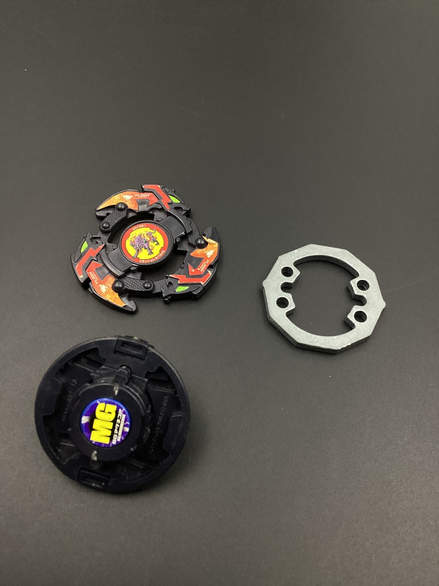 Beyblade Takara , Flash leopard2 | Second-hand