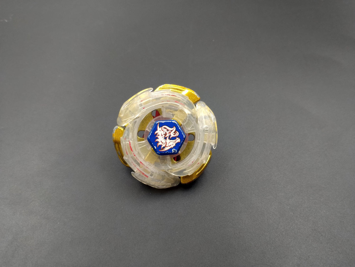 SKU BB03 F70 | Beyblade metal fight Takara , White lightning l drago