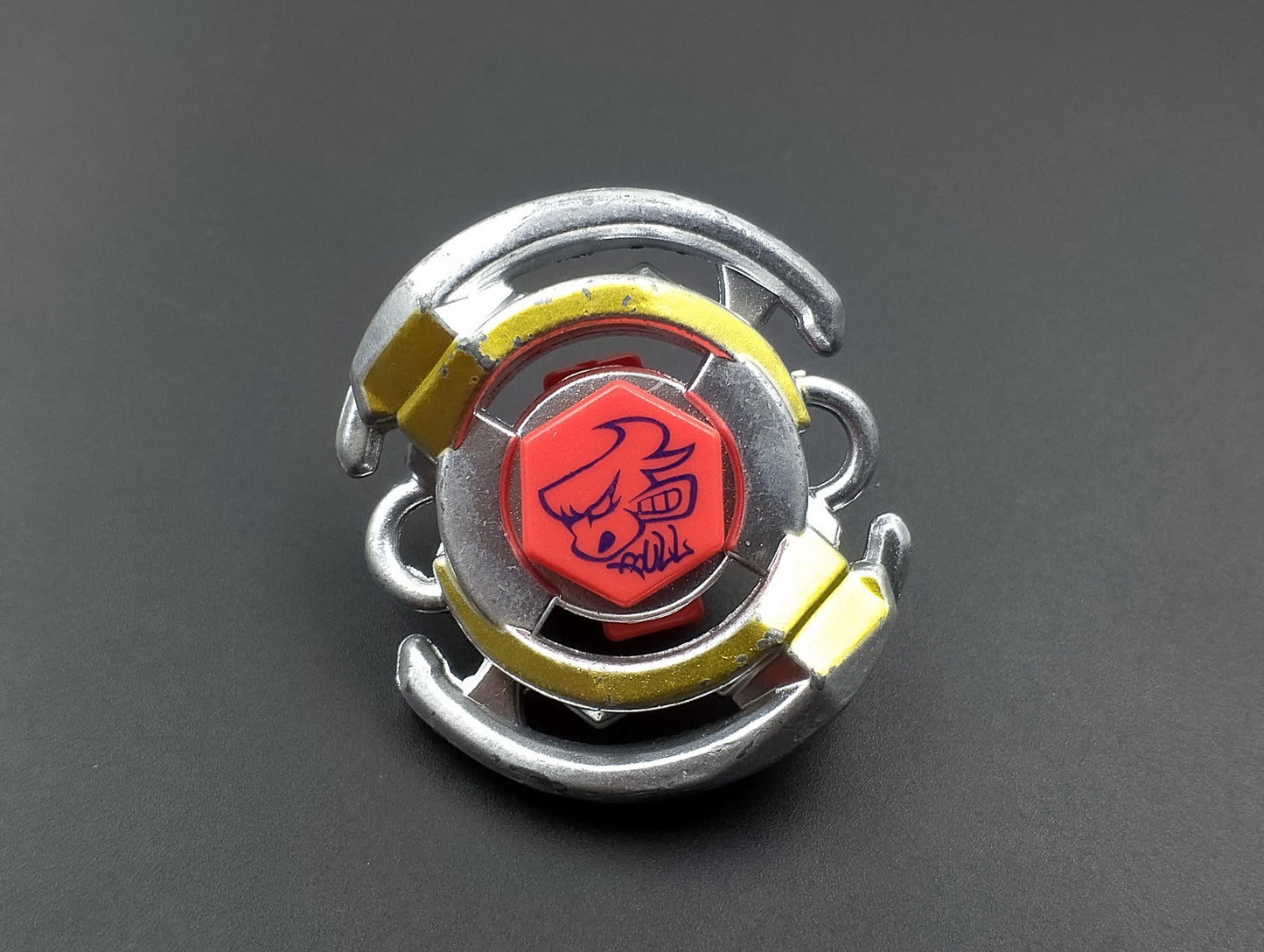 SKU BB03 F58 | Beyblade metal fight Takara , Orange Booster Bull 145S