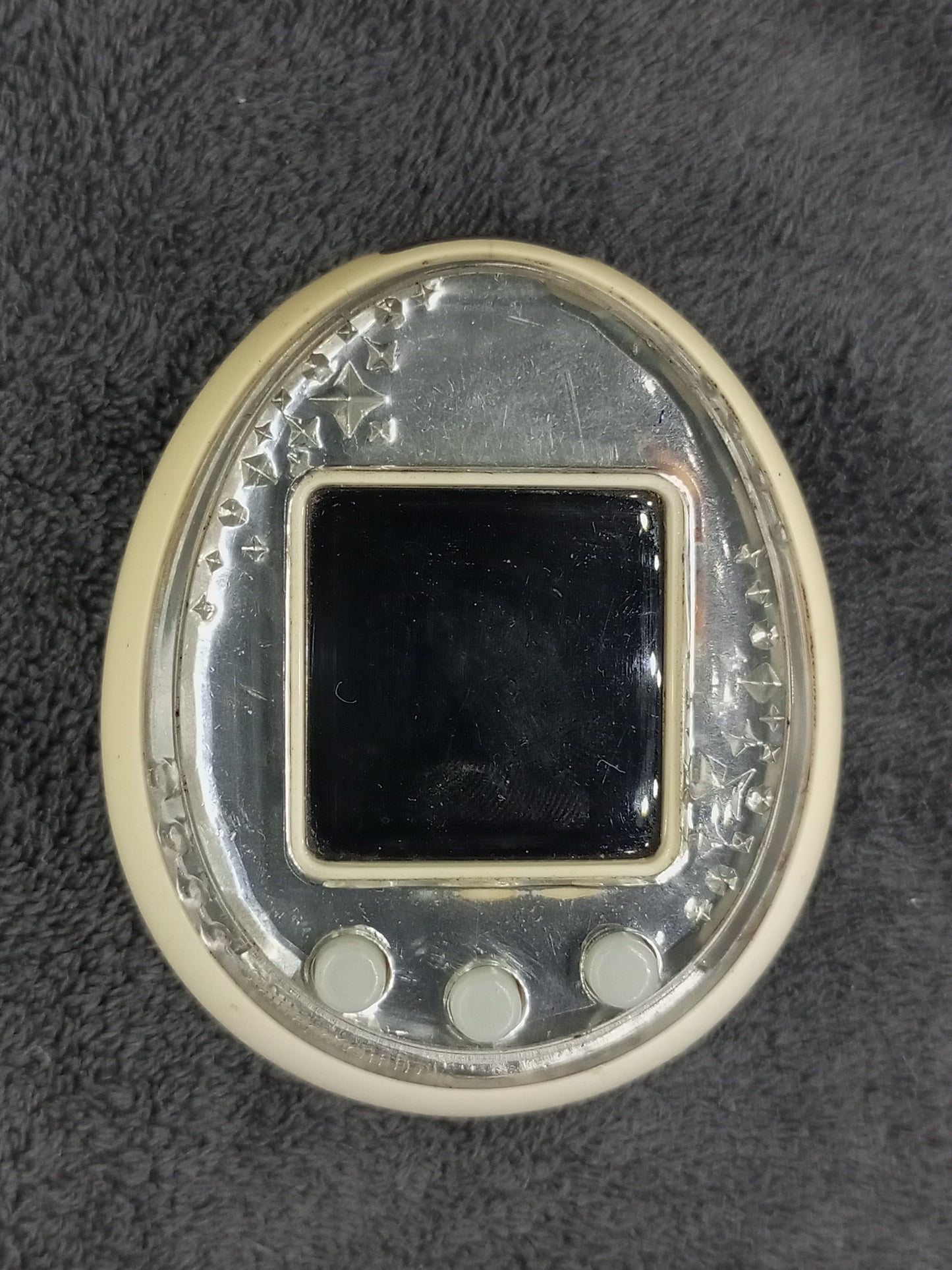Tamagotchi ID L white Japan ver. , Bad shell dirty , (SKU VTVP01017) Japan