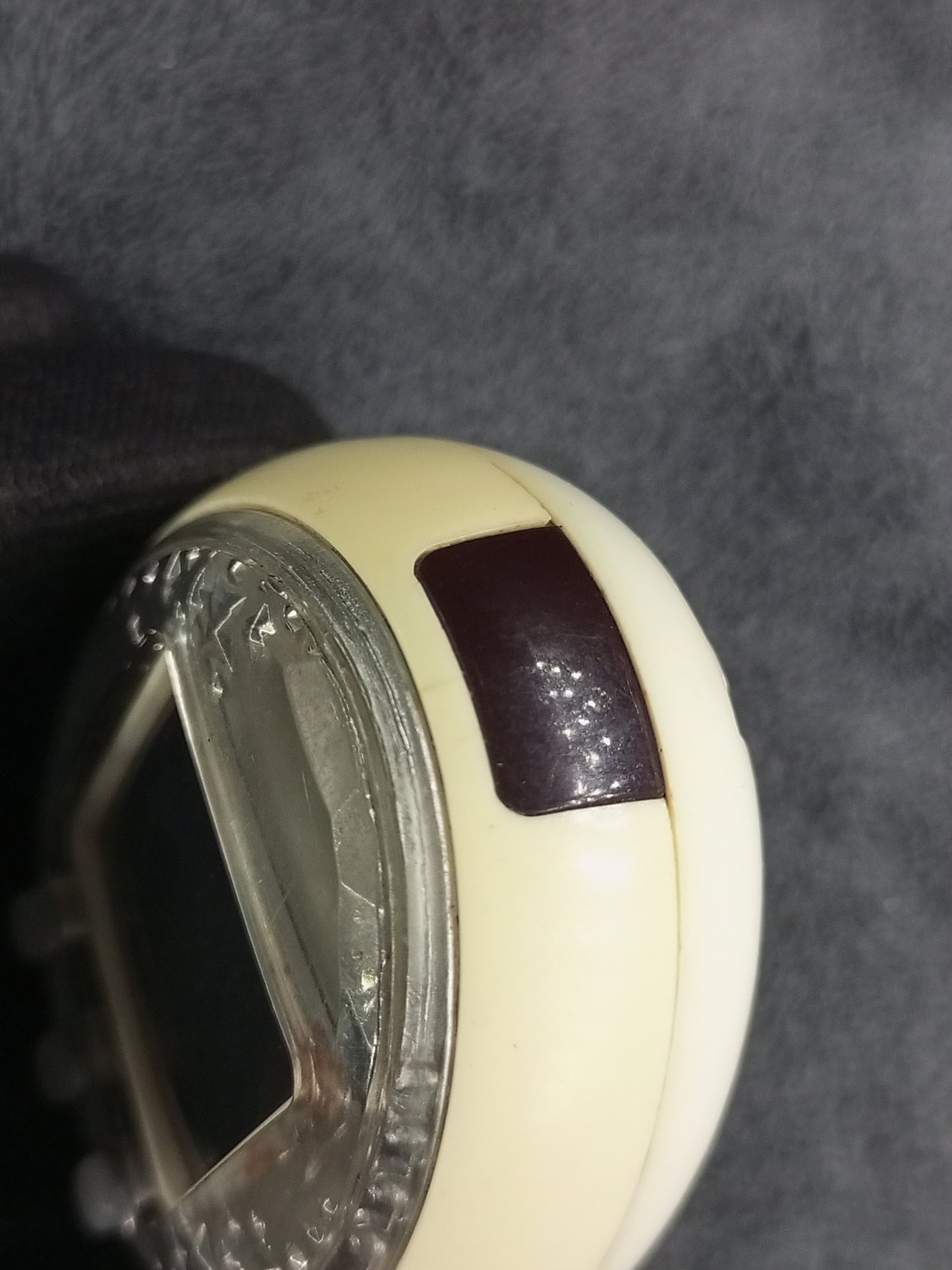 Tamagotchi ID L white Japan ver. , Bad shell dirty , (SKU VTVP01017) Japan