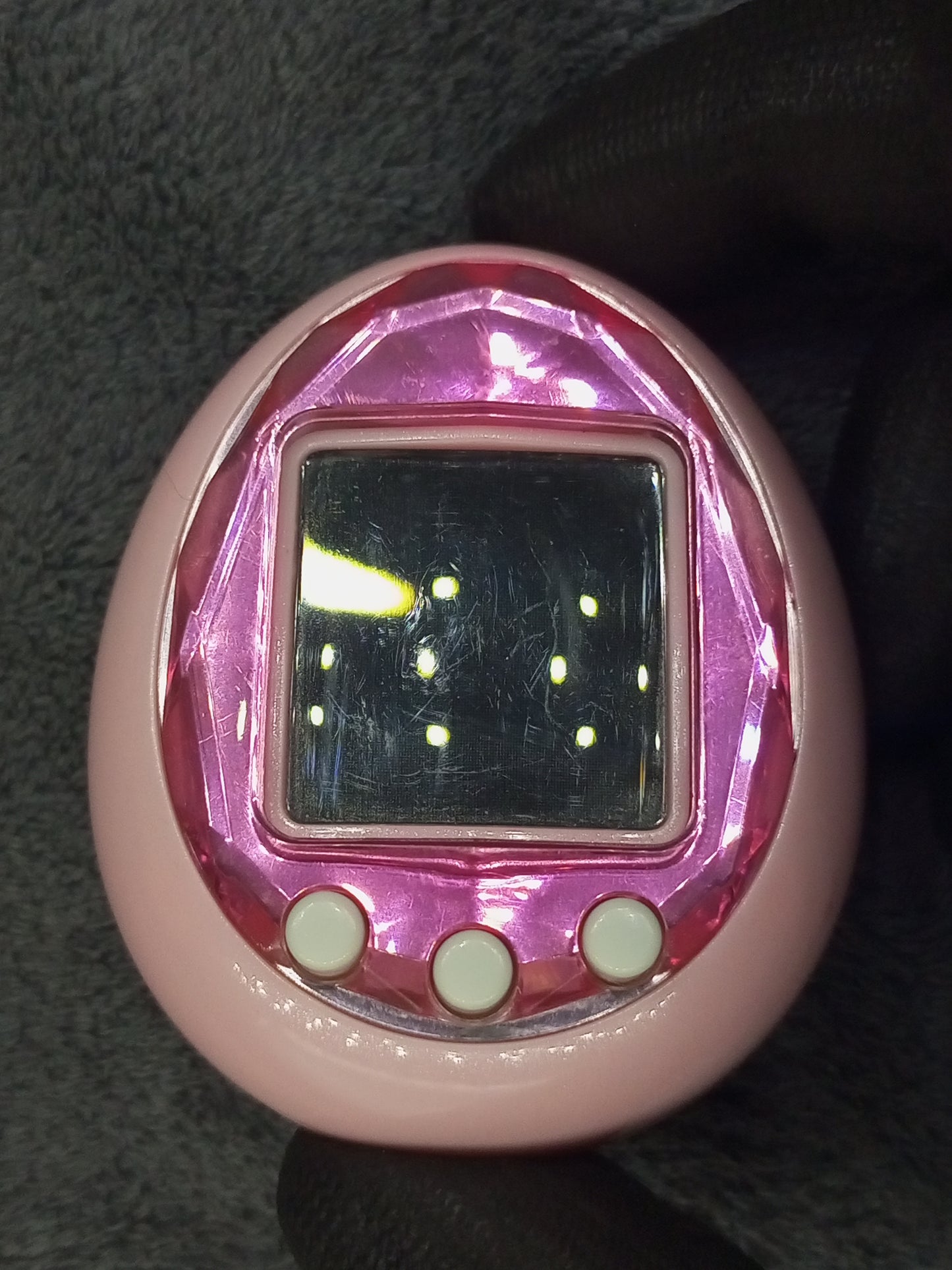 Tamagotchi Id pink Japan ver.  | Used ,good condition | SKU VTVP01084