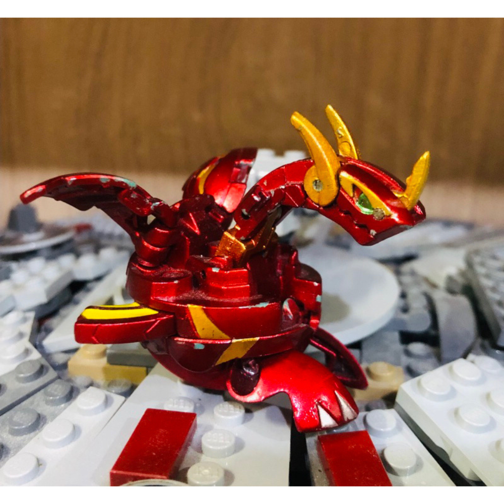 Bakugan Red Pyrus Neo Dragonoid Vortex Special Attack Metallic custom Painted | Authentic , Sega toys | Second hand , Used | VTTO00271